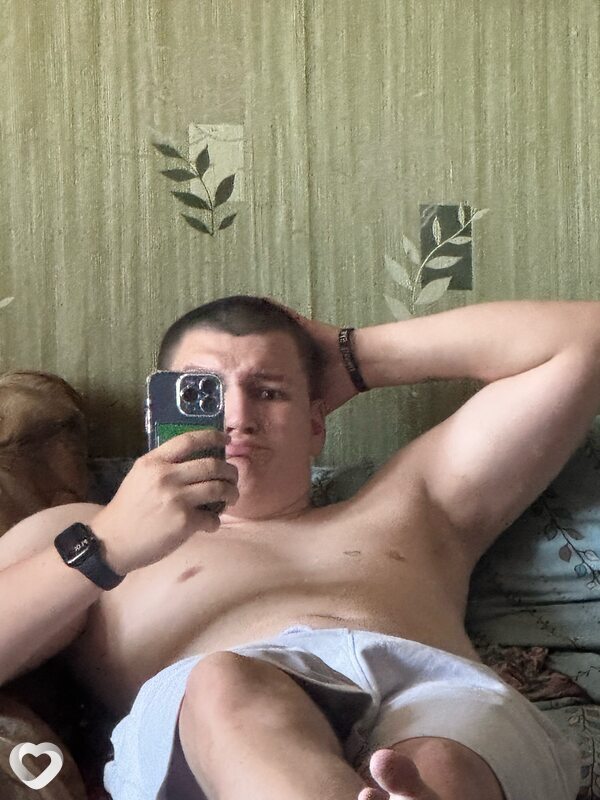 Павел, 19, Екатеринбурге — анкета №2824206