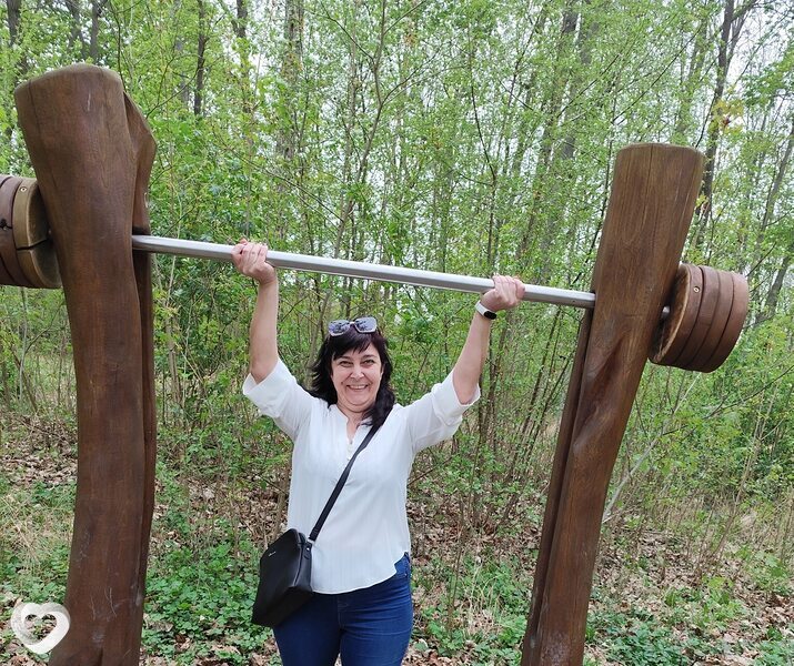 Оля, Кладно