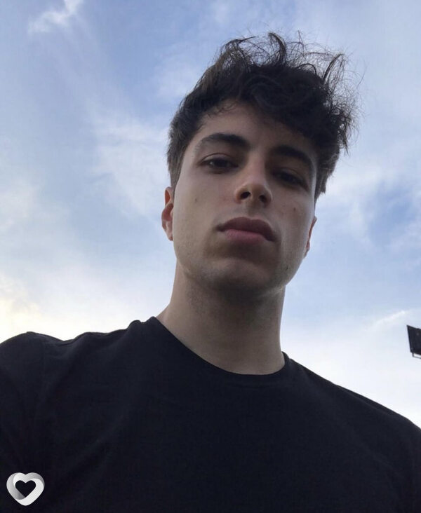 Кирилл, 23, Магадане — анкета №2824300