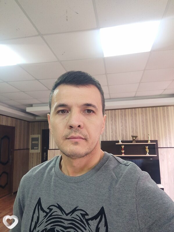 Олег, 36, Ростове-на-Дону — анкета №2824497