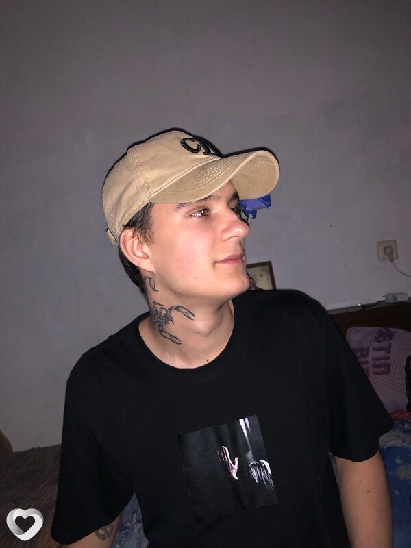 Артем, 26, Гродно — анкета №2824511