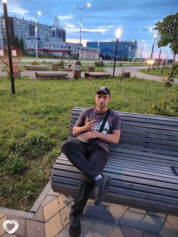 Александр, 36, Каменске-Уральском — анкета №2824526