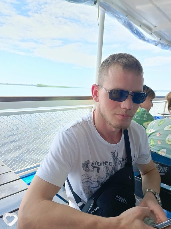 Вадим, 26, Саратове — анкета №2825940