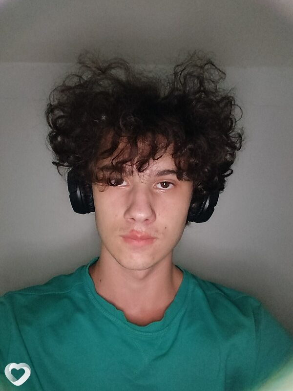 Андрей, 20, Санкт-Петербурге — анкета №2826128