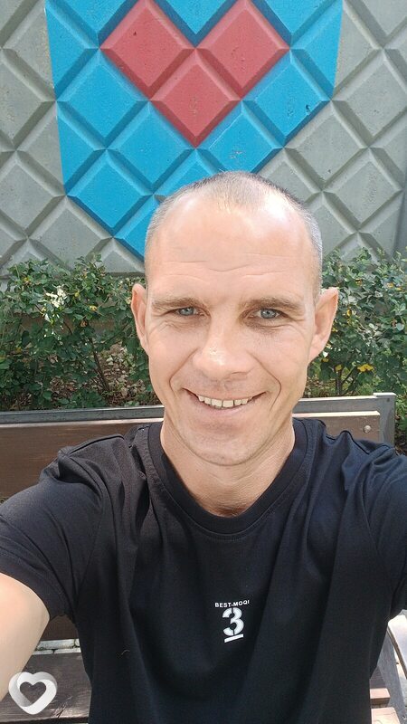 Антон, 37, Артеме — анкета №2826185