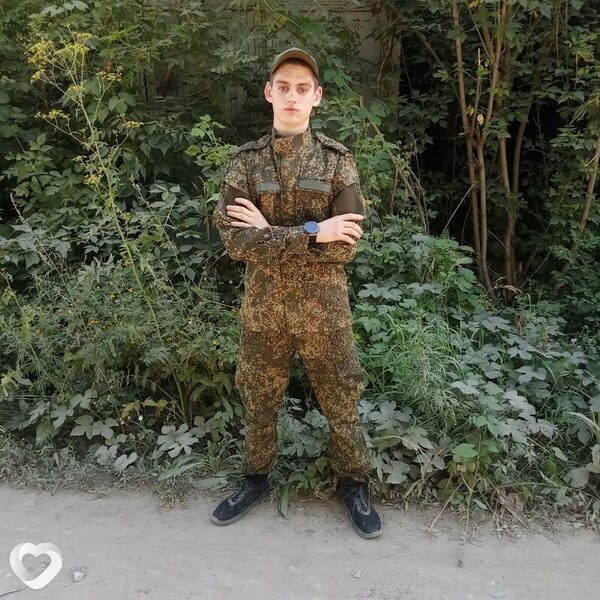 Владислав, 19, Уфе — анкета №2826442