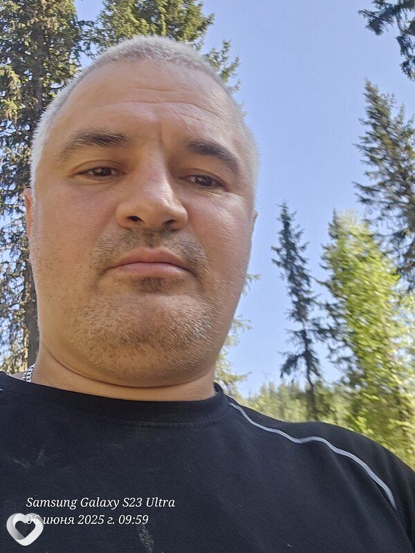 Максим, 42, Бийске — анкета №2826569