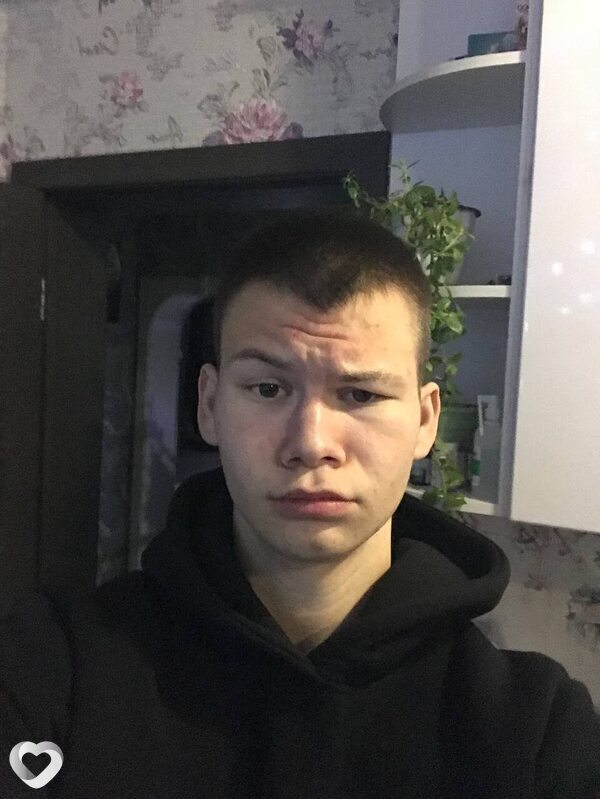 Андрей, 19, Томске — анкета №2826814