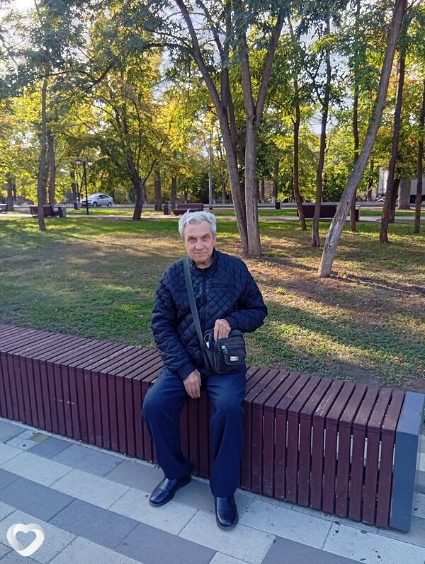 Олег, 57, Невинномысске — анкета №2827178