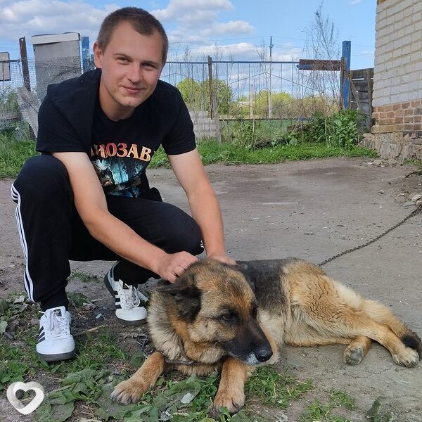 Артем, 26, Курске — анкета №2827425