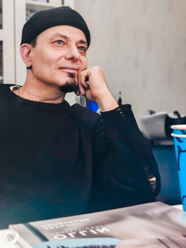 Артем, 44, Москве — анкета №2828297