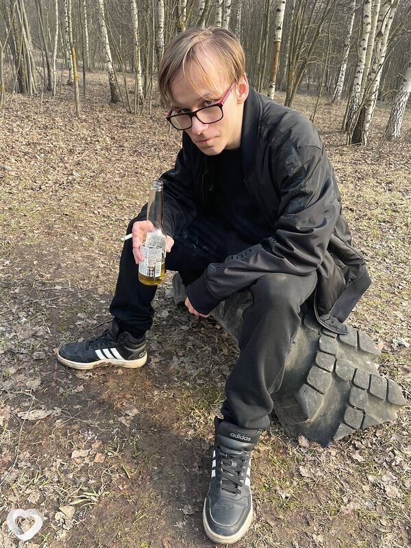 Дмитрий, 19, Москве — анкета №2828299