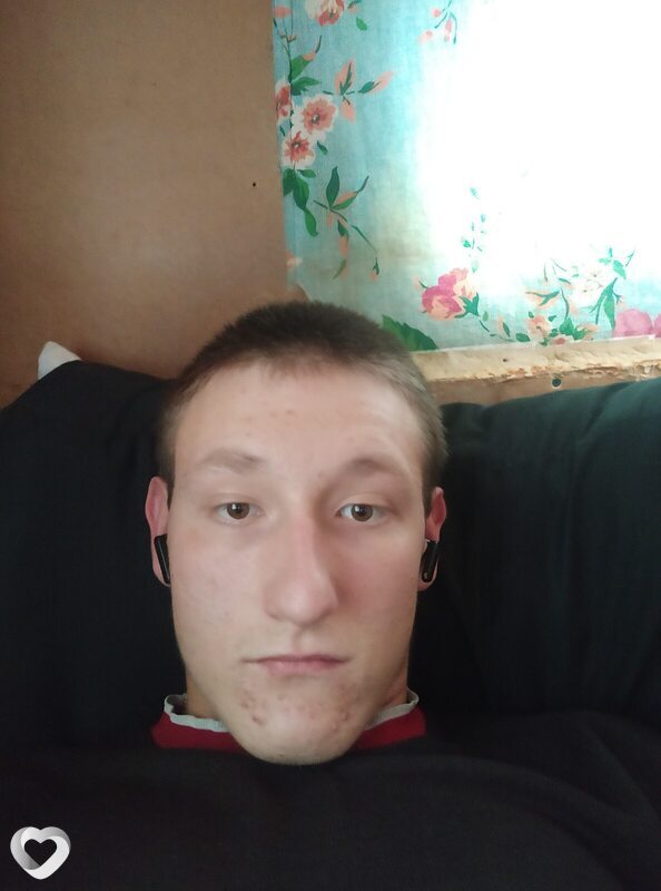 Андрей, 19, Санкт-Петербурге — анкета №2828508