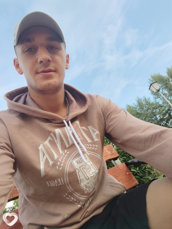 Вяслав, 22, Минусинске — анкета №2828836