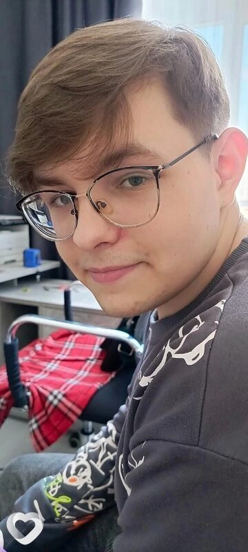 Вадим, 19, Сургуте — анкета №2828729