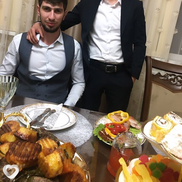 Джонни, Динская