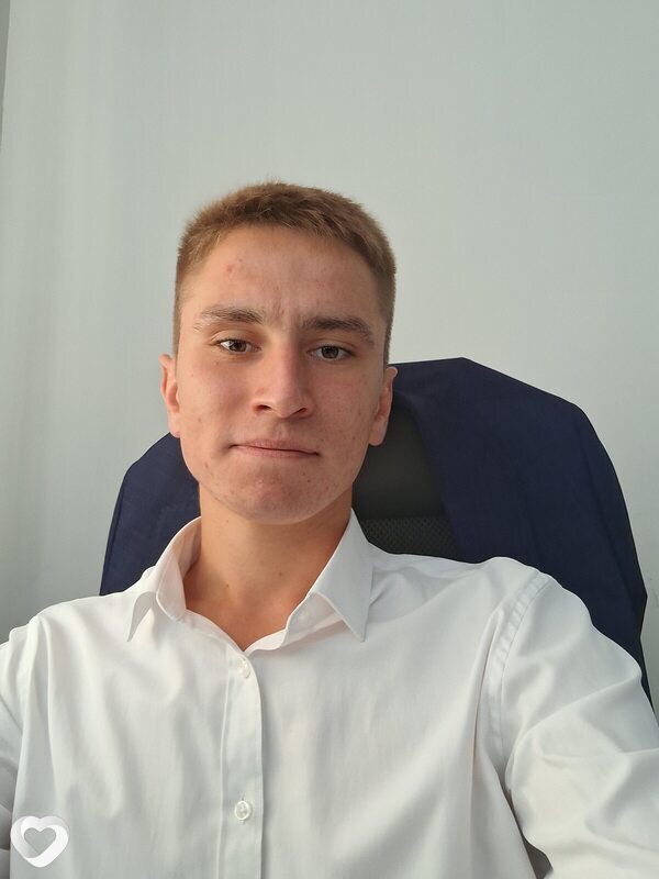 Алексей, 24, Геленджике — анкета №2829047
