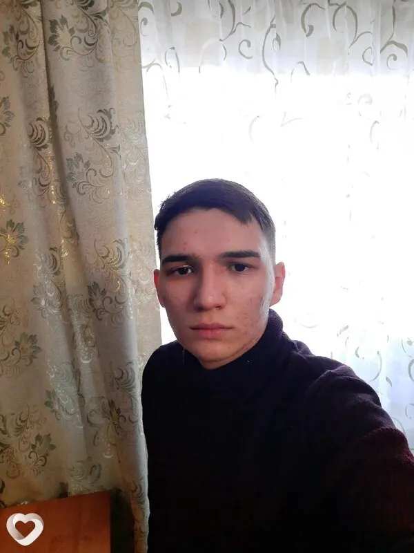 Данил, 25, Горно-Алтайске — анкета №2829135