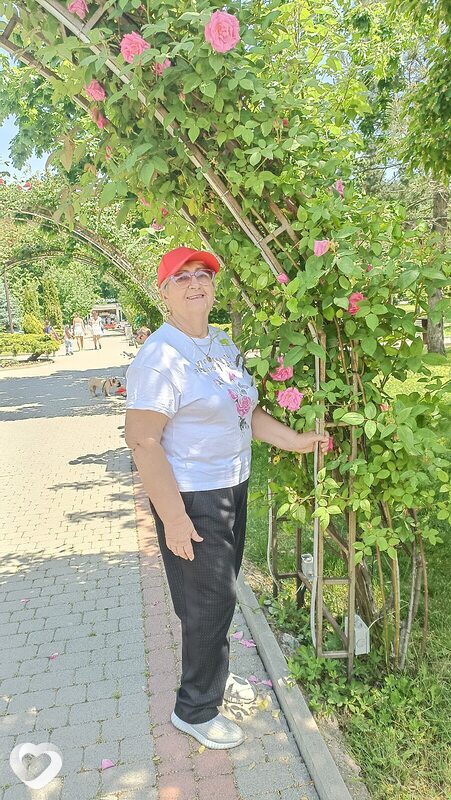 Валентина, 64, Новороссийске — анкета №2829640
