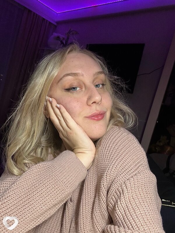 Полина, 21, Санкт-Петербурге — анкета №2829756