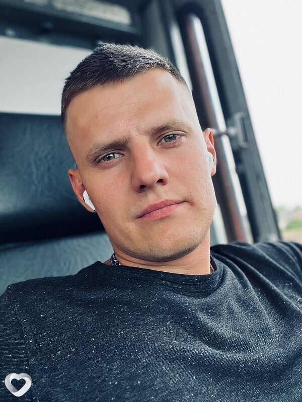 Александр, 31, Вольске — анкета №2829936