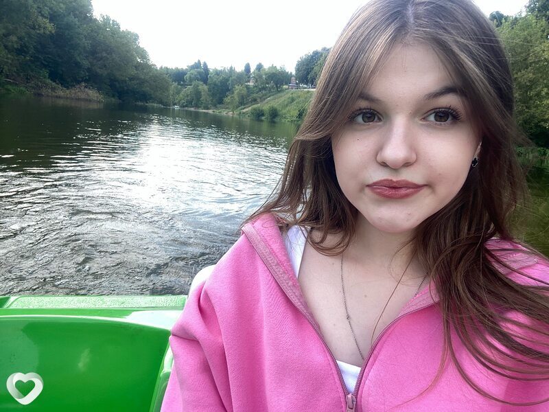 Олеся, 19, Видном — анкета №2831311
