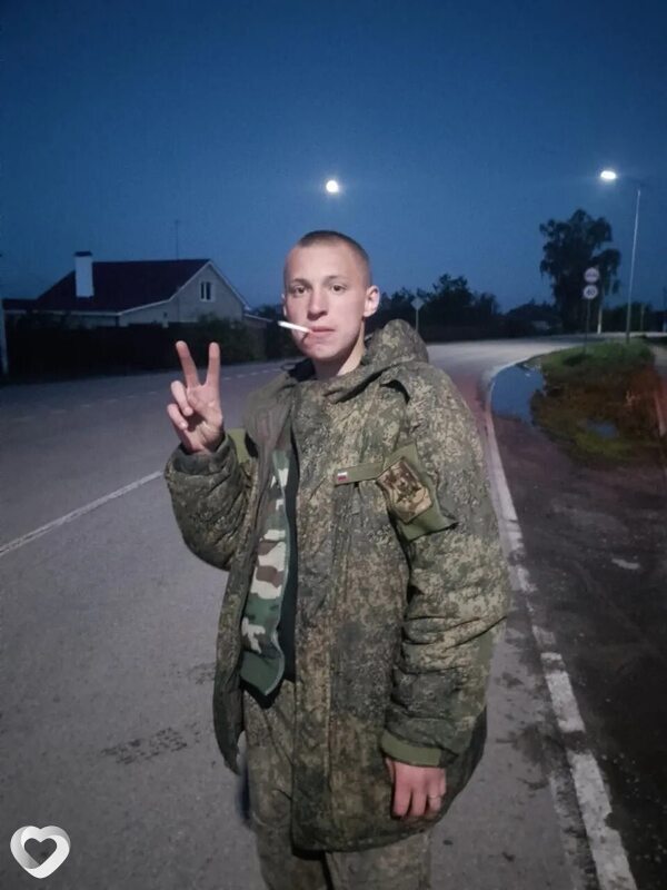 Виктор Мишуров, 27, Старом Осколе — анкета №2831415