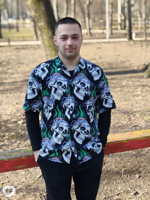 Алекс, 21, Кишинёв — анкета №2831510