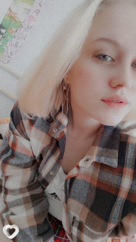 Елена, 22, Барнауле — анкета №2832550