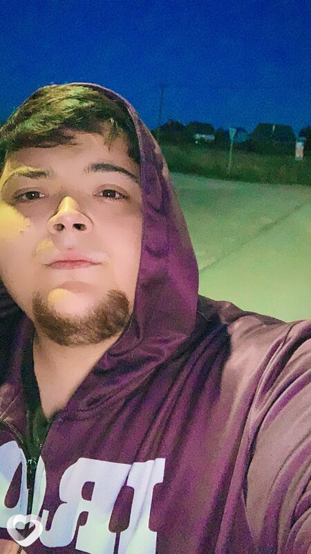 Адам, 24, Тюмени — анкета №2832875