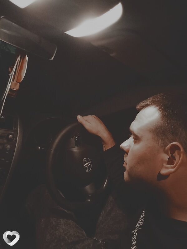 Эдуард, 26, Москве — анкета №2833009