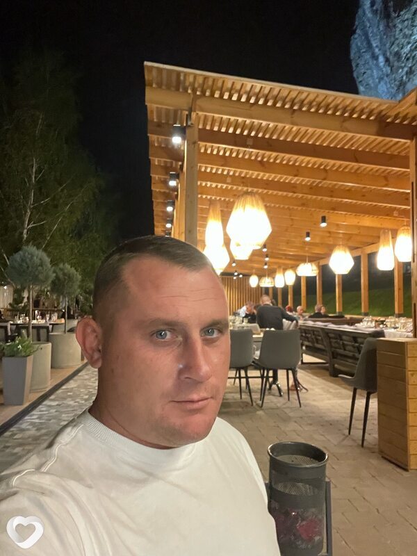 Михаил, 36, Севастополе — анкета №2833106