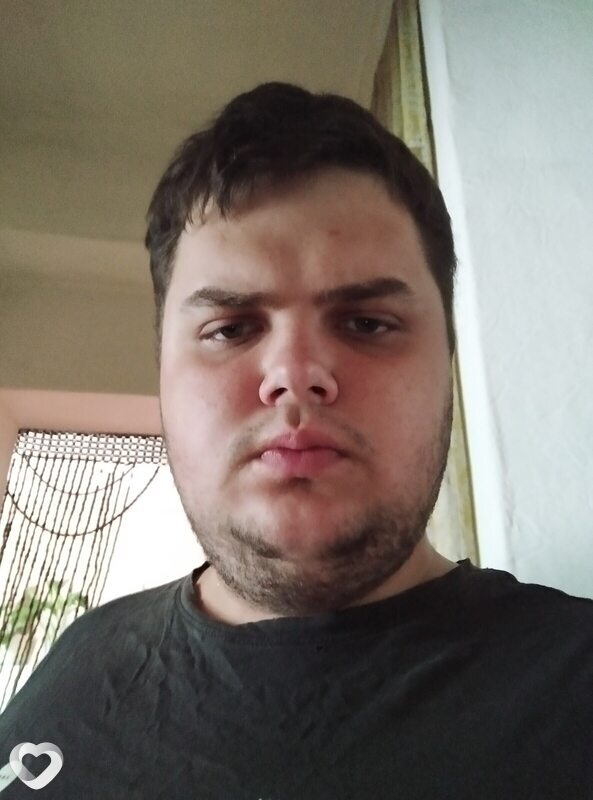 Даня, 22, Бийске — анкета №2833406