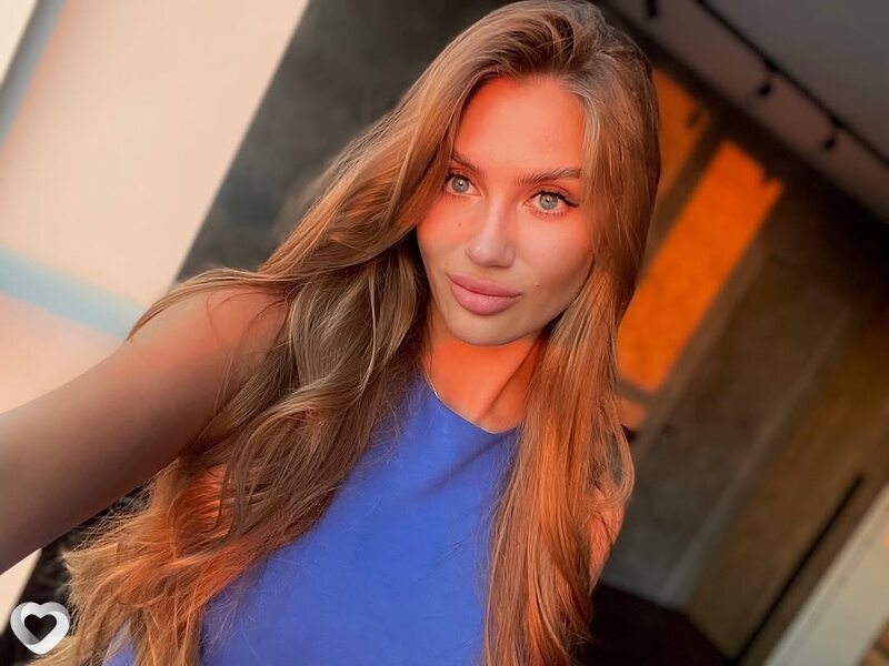 Аня, 22, Москве — анкета №2833408
