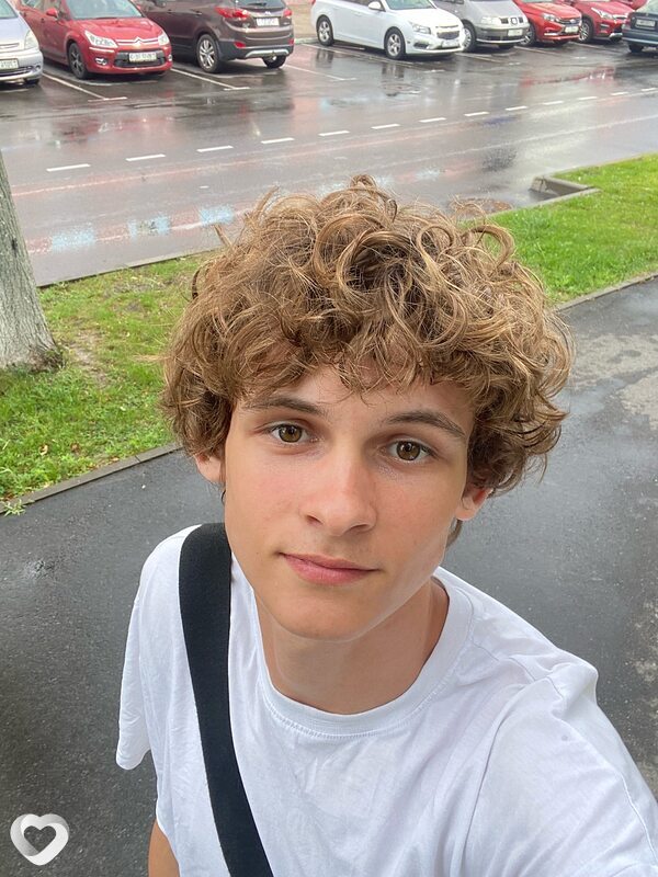 Никита, 21, Витебске — анкета №2833410