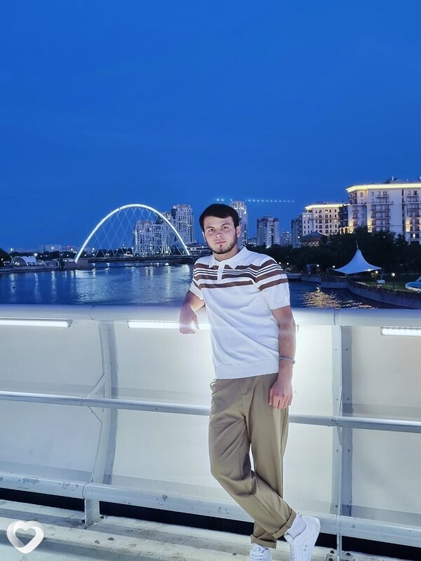 Luis, 25, Астане — анкета №2833727