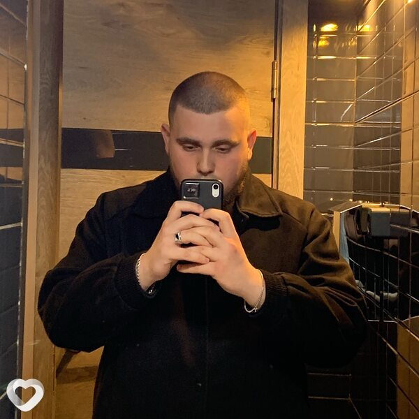 Артем, 20, Брянске — анкета №2833811