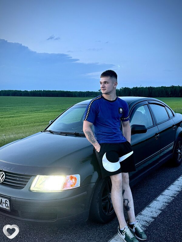 Ваня, 23, Могилев — анкета №2834634