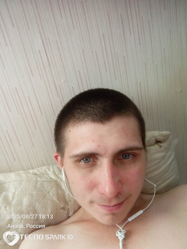 Иван, 24, Анапе — анкета №2834705