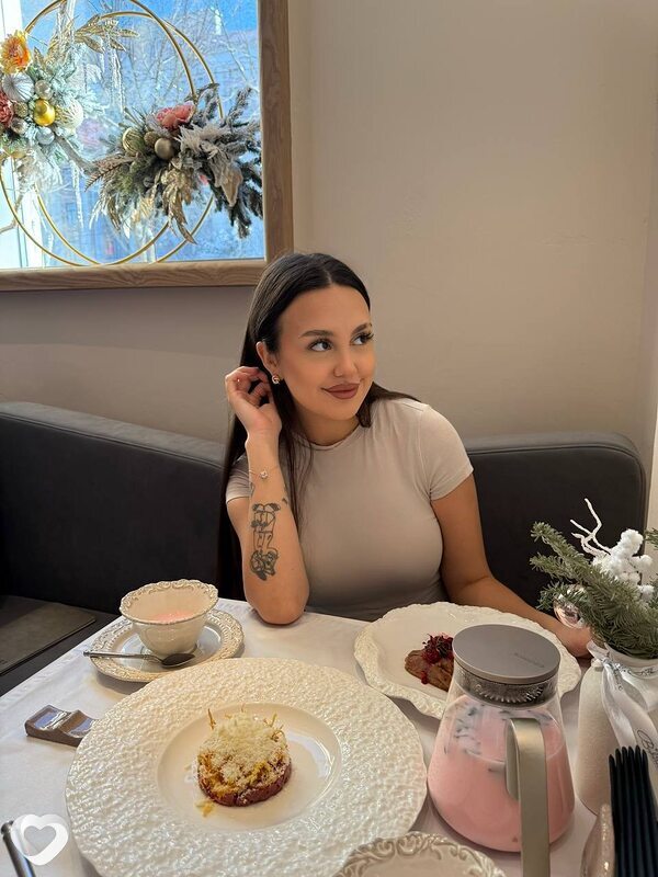 Екатерина, 20, Новороссийске — анкета №2835150