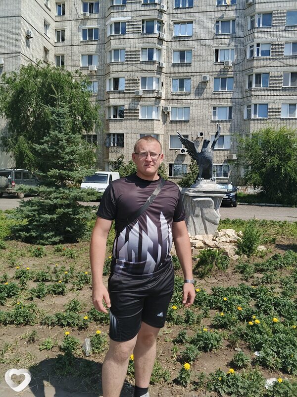 Илья, 19, Медногорске — анкета №2835720