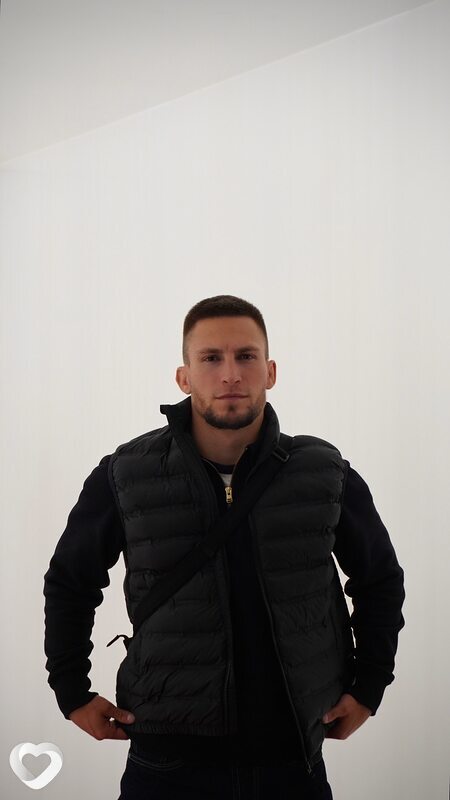 Анатолий, 25, Нижневартовске — анкета №2835726