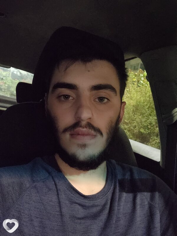 Олег, 24, Адлер — анкета №2836016