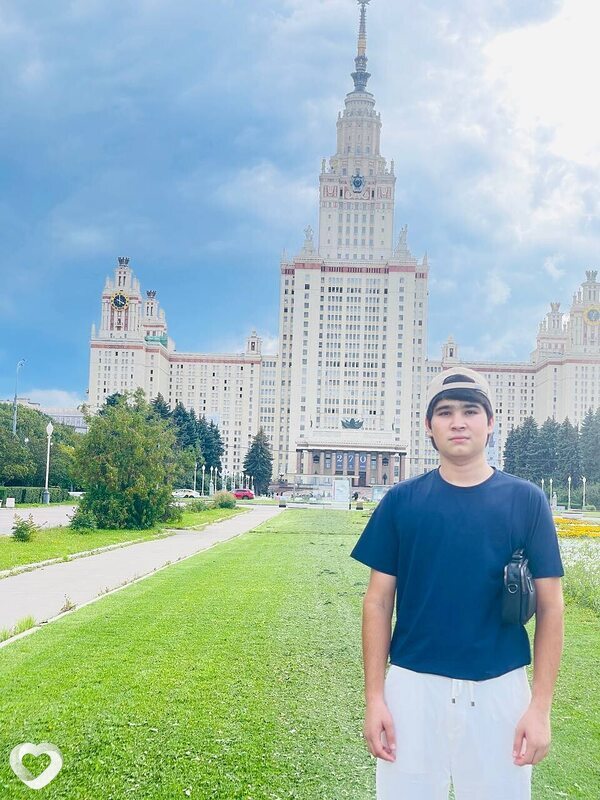 Jon, 20, Москве — анкета №2836135