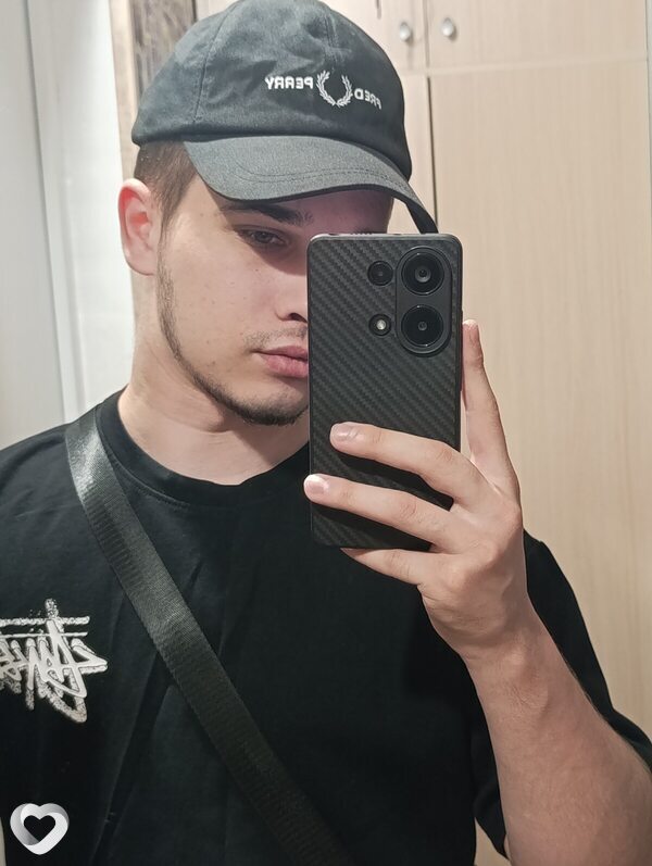 Иван, 25, Курске — анкета №2836140