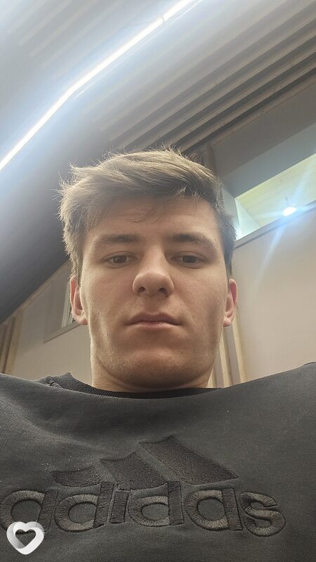 Макс, 21, Краснодаре — анкета №2836229