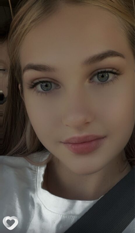 Вика, 19, Ульяновске — анкета №2836349