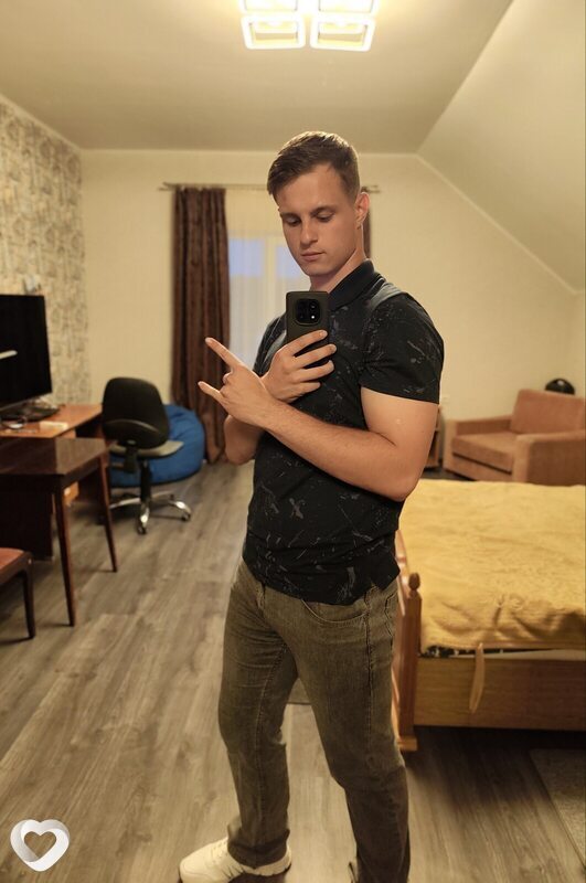 Алексей, 21, Минске — анкета №2836466