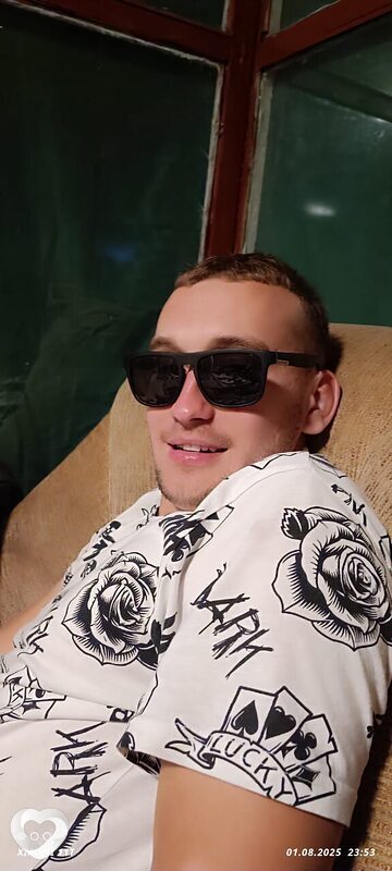Александр, 26, Оренбурге — анкета №2836643
