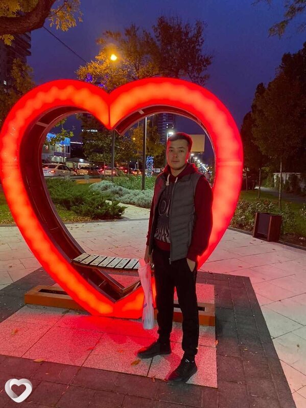 Сулейман, 27, Ростове-на-Дону — анкета №2836692